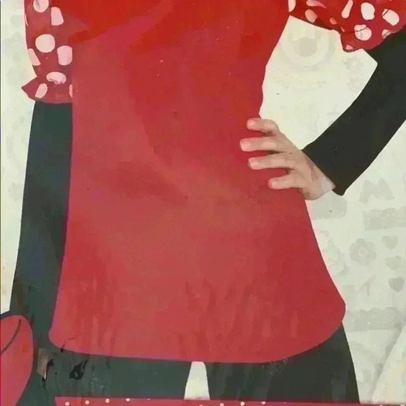 New Minnie Mouse long sleeve shirt. Size s/m and m/l costume - Picture 2 of 3